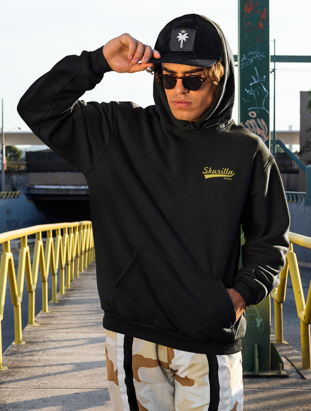 BESTICKTER HERREN HOODIE #PRIMARY